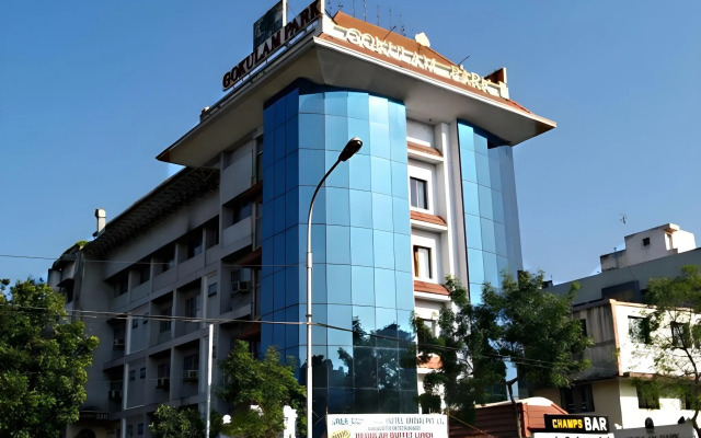 Hotel Gokulam Park