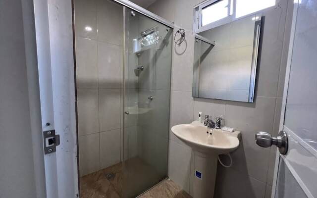 Montes De Beraka - Adults Only