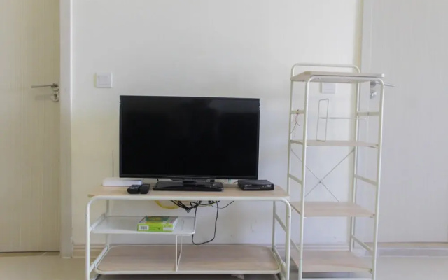 Fully Furnished 2Br at Meikarta Apartment with Working Room