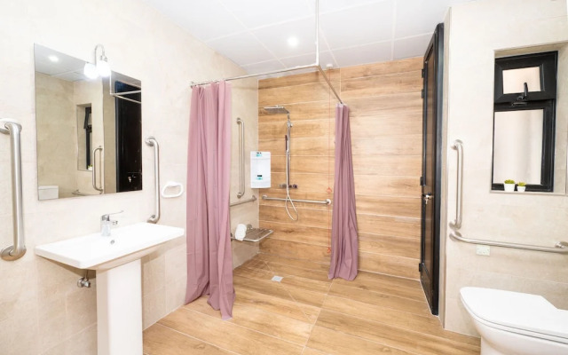 Islet Promenade Studio with Seaview
