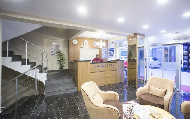 Seyhan Sarus Otel