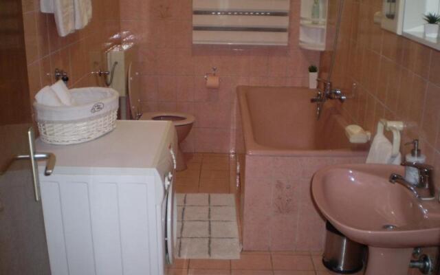 Apartment Durda - 250 m from sea