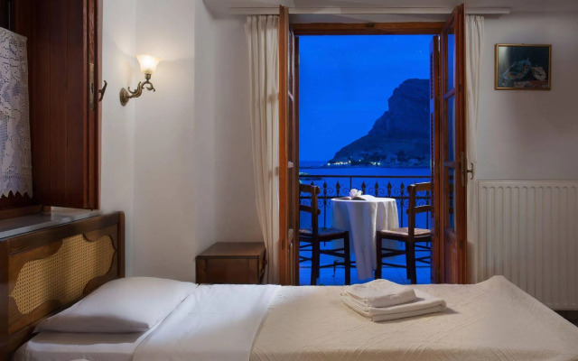 Petrino Guesthouse