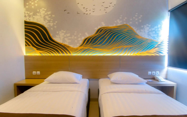 Front One Hotel Purwodadi