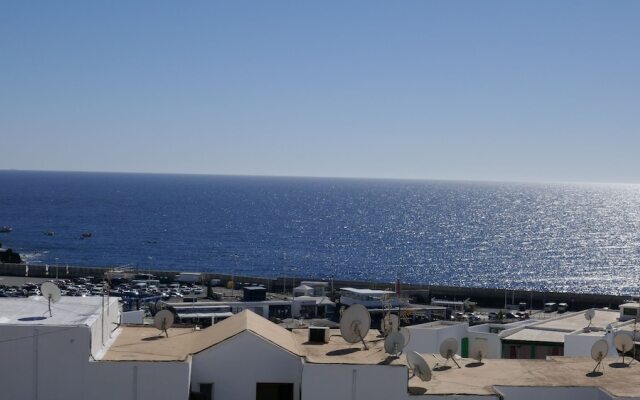 Puerto del Carmen with sea views