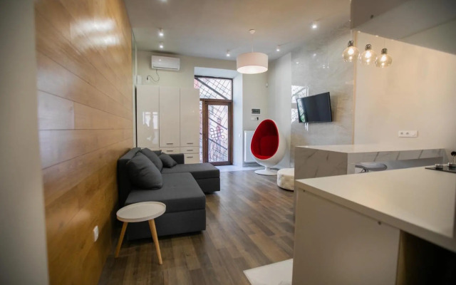 Апартаменти з кондиціонером на вулиці Староєврейська 15