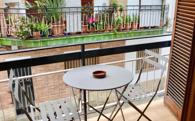 CERVANTES cosy apartment