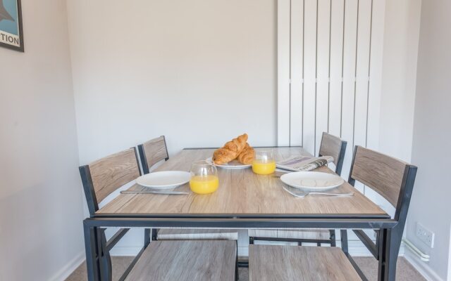 The Wren Suite Apartment