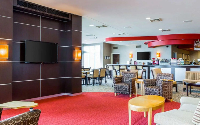 Cambria Suites Appleton