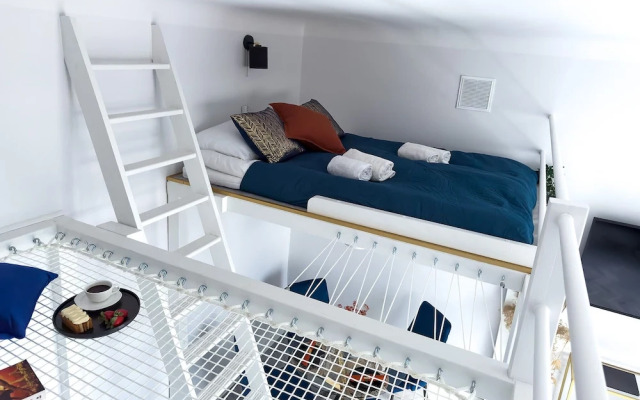 Sienna Modern Apartment by Renters