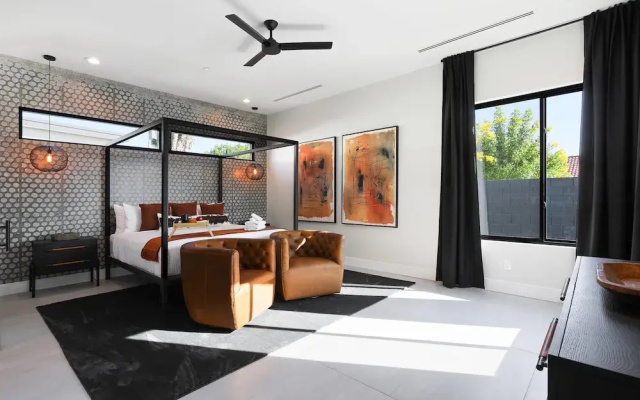 Ember-pool Heat Available-in North Scottsdale