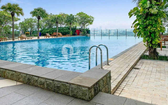 CASTILLE by Kozystay