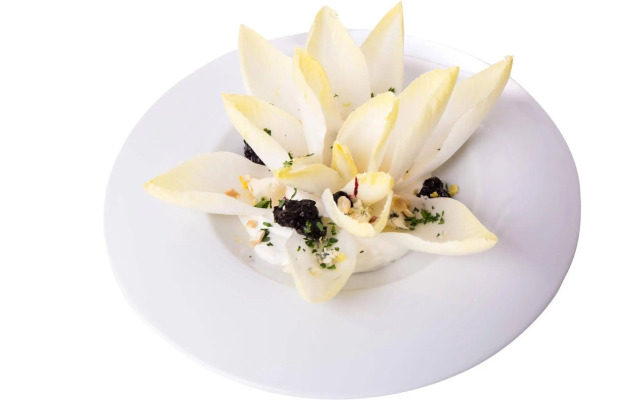 Bayhill Pool & Villa