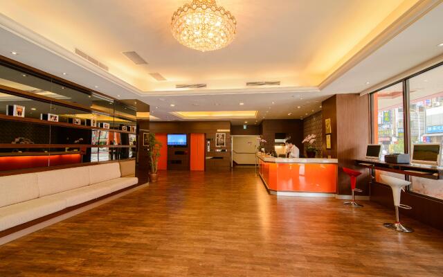 San Hua Hotel