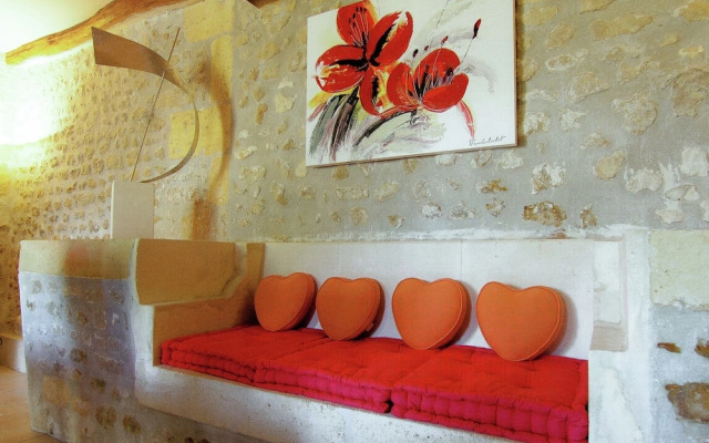 Luxury Apartment With Terrace, Sauna, Tennis, Pool