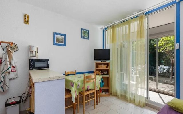 Cozy Stay Near the Beach