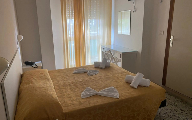 Hotel Modenese