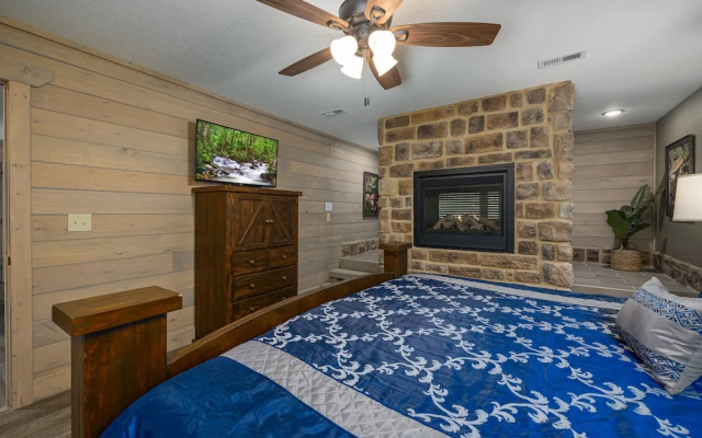 Smoky Pines Chalet