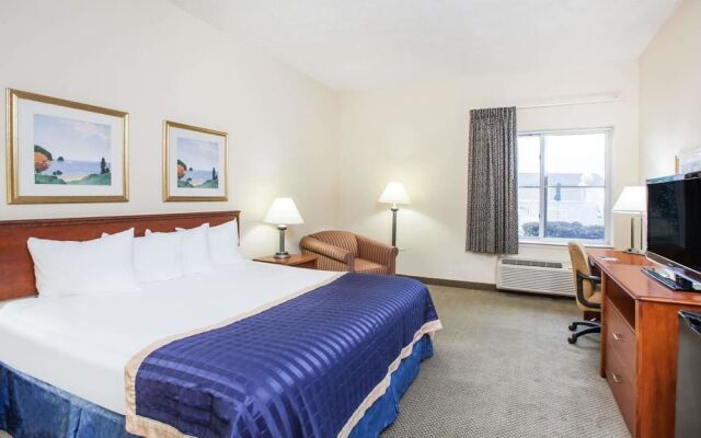 Baymont Inn & Suites Hot Springs