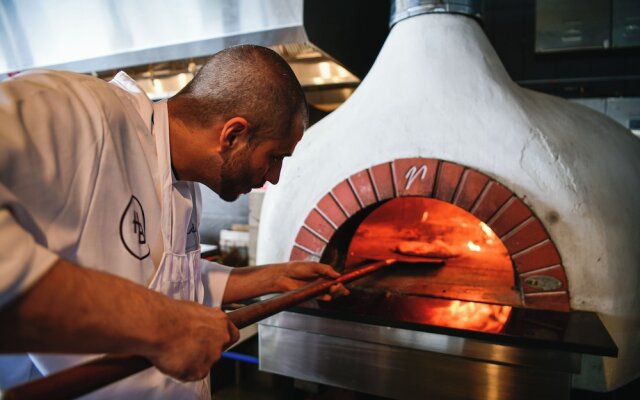 Hutton Brickyards Riverfront Hotel + Venue