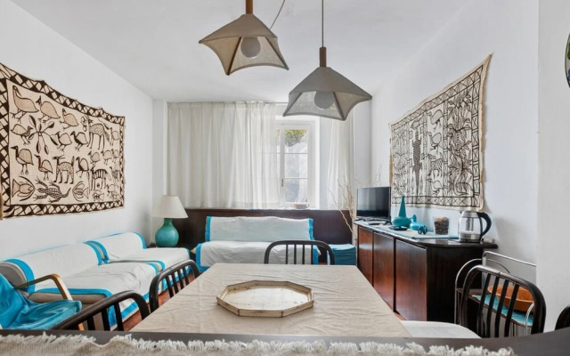 Camogli Bright Apartment with Parking