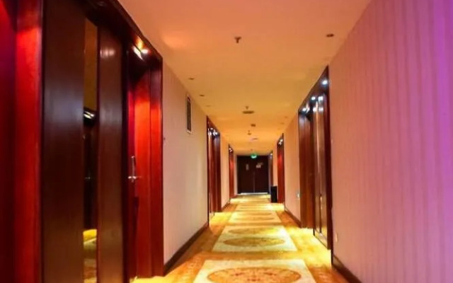 Kaili Business Hotel