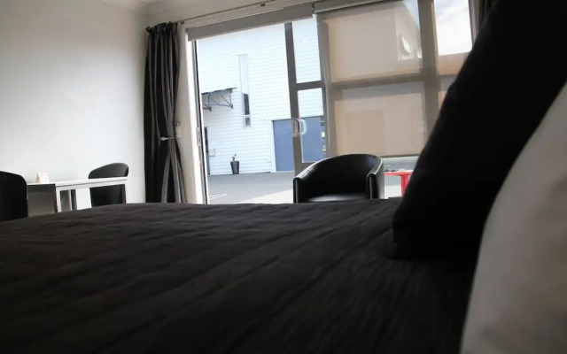 Pukekura Motor Lodge