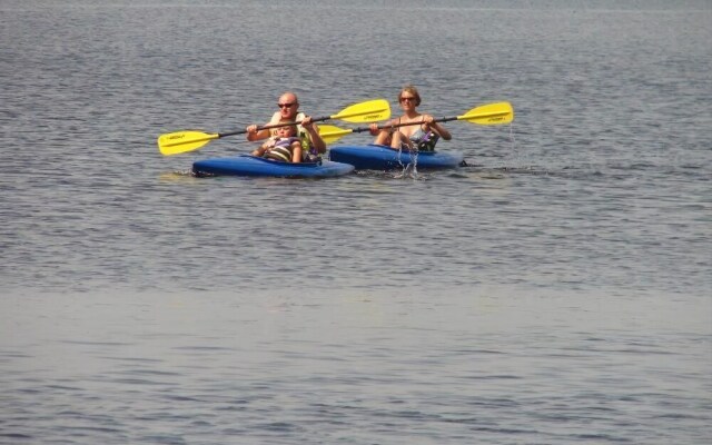 Timber Bay Lodge & Houseboats