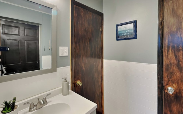 The Whiskey Barrel Lodge by Taylor Made Deep Creek