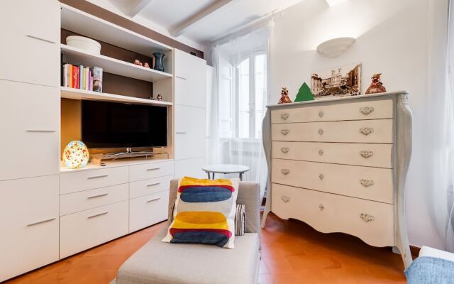 Apartment in Campo de Fiori with Netflix