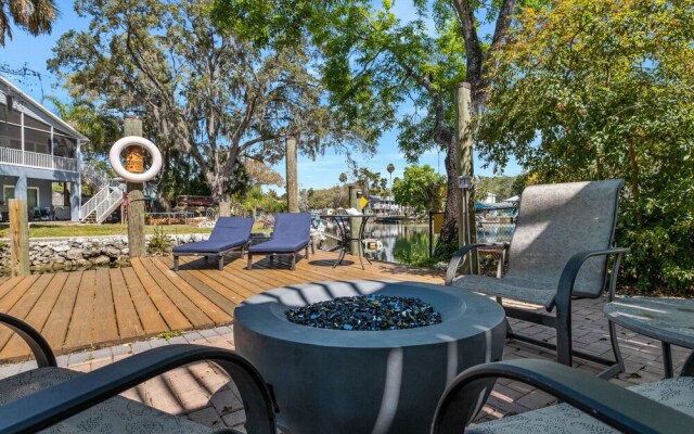 Weeki River Lodge Star5vacations