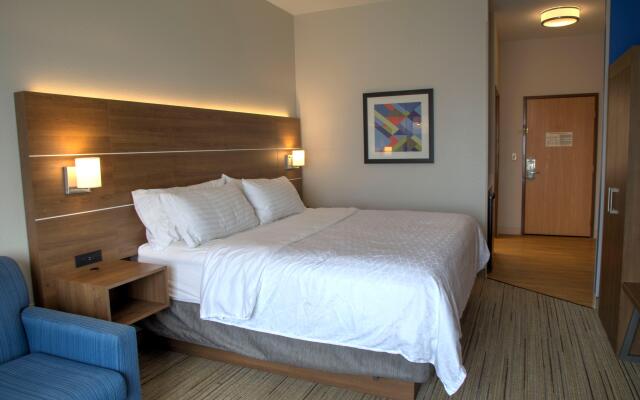 Holiday Inn Express Rochelle by IHG