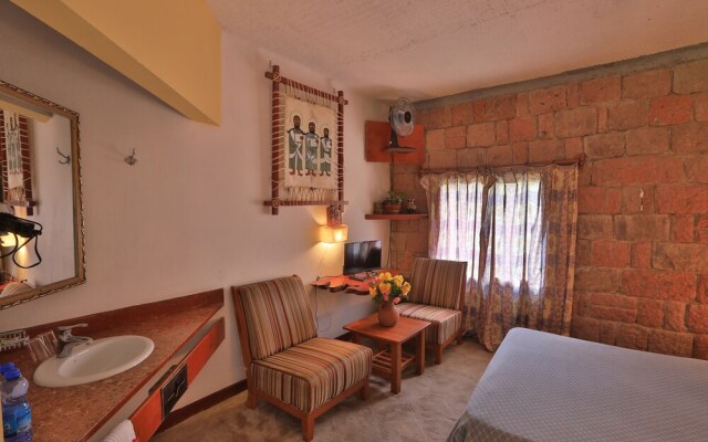 Roha Hotel