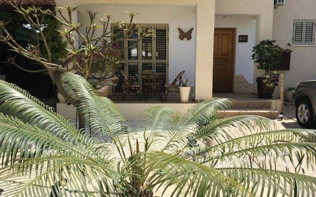 Villa with 3 Bedrooms in Kissonerga, with Wonderful Sea View, Private Pool, Enclosed Garden - 4 Km From the Beach