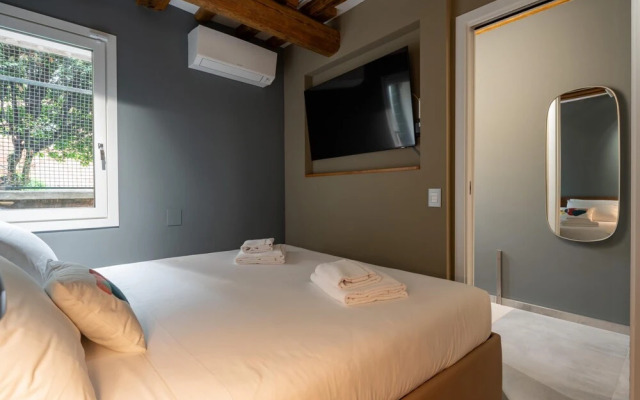 Venice Jewel Canal View by Wonderful Italy