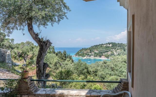 Kanoni Beach Apartments