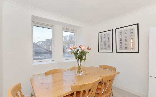 City View Apartment in London near Knightsbridge