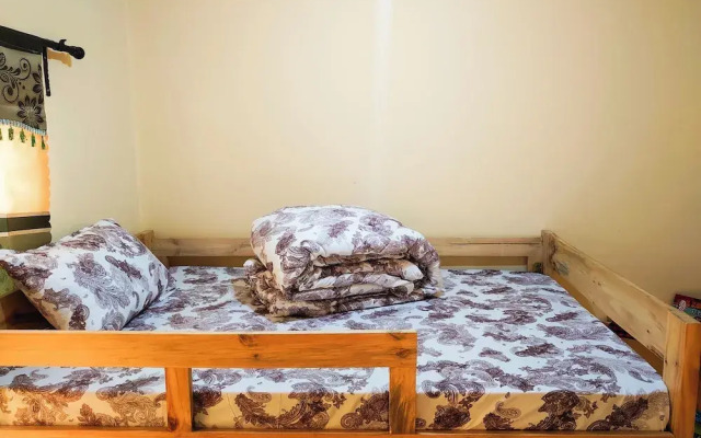 Sero Safaris Hostel