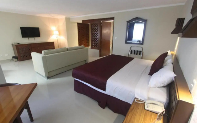 Hotel Plaza Kokai Cancún