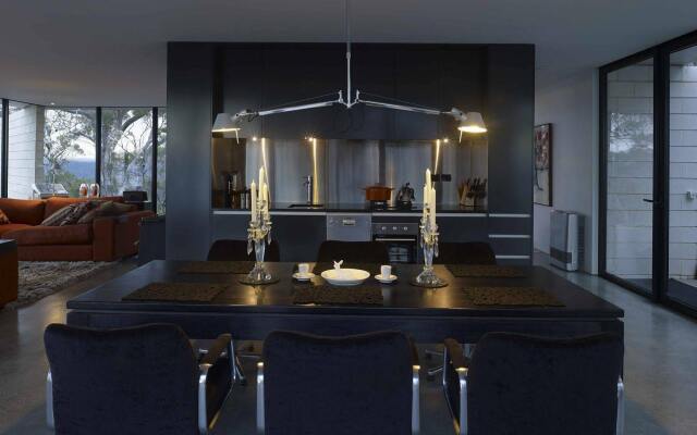 Rocky Hills Retreat