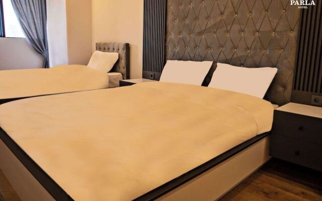 Parla Suite Hotel