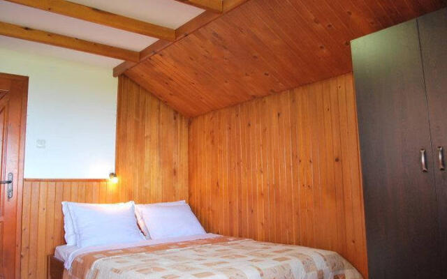 Guest House Villa Teres