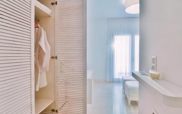 Schinoza Luxury Suites