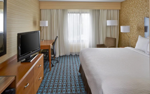 Fairfield Inn Rochester East