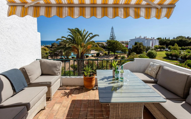 Sea Blue Apartment - Luz Ocean Club