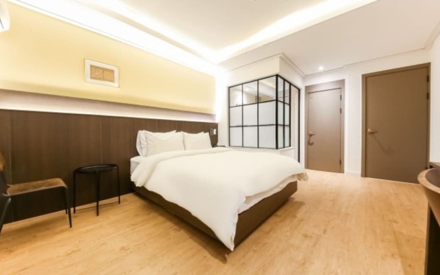 H avenue Hotel Jeonju Deokjin