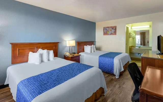 Rodeway Inn Phoenix North I-17