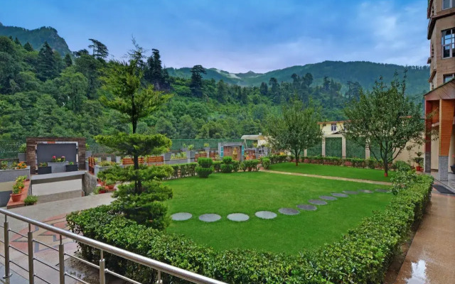 The Explorers Inn Manali