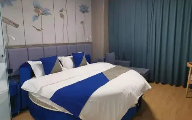 Lizhi Singapore Hotel (Zhangzhou Ancient City)