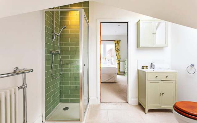 Gorgeous Brixton Garden House